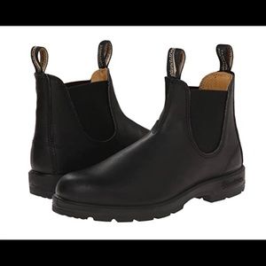 Blundstone 558 black boots